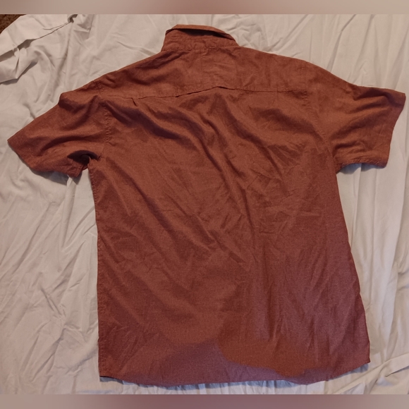 Men's wrangler ATG button down reddish large - Picture 3 of 3